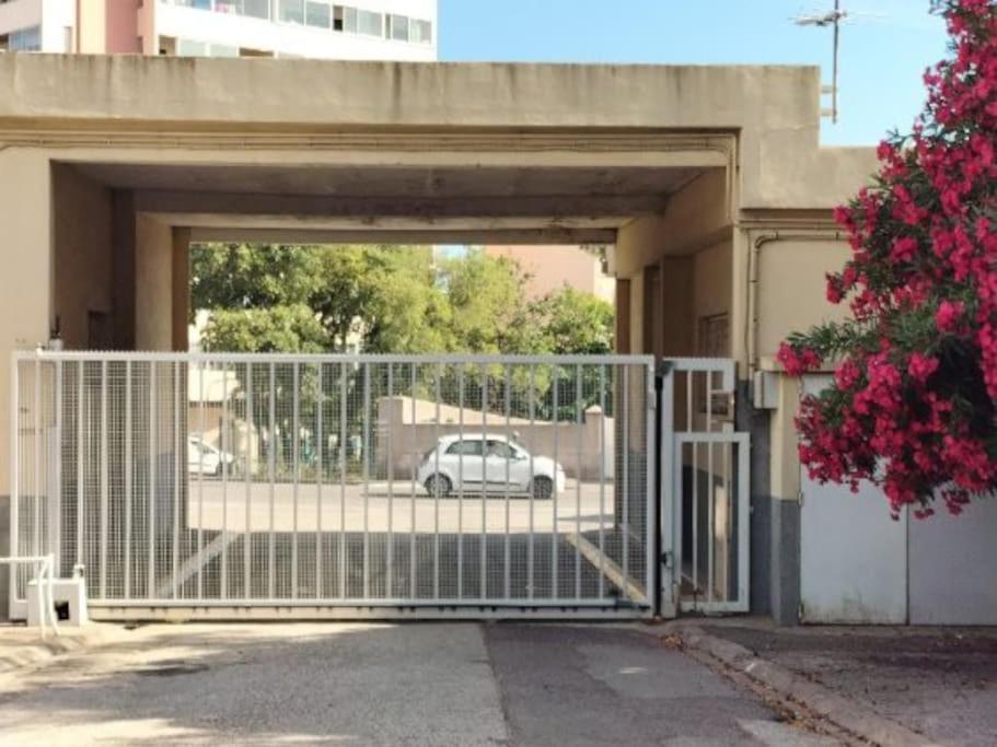 Toulon Est La Valette Studio 35M2 Dominant Parking Proche Mer Apartamento Exterior foto